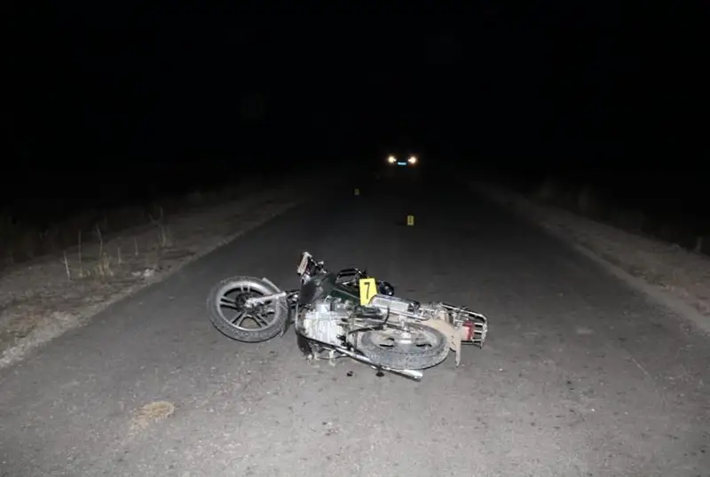 اقتوبەدە موتوسيكل رۋلىنە يە بولا الماعان جاس ءوسپىرىم كوز جۇمدى