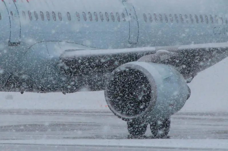 Пойтахт аэропорти: 6 та рейс кечикмоқда ва 5 та рейс бекор қилинди