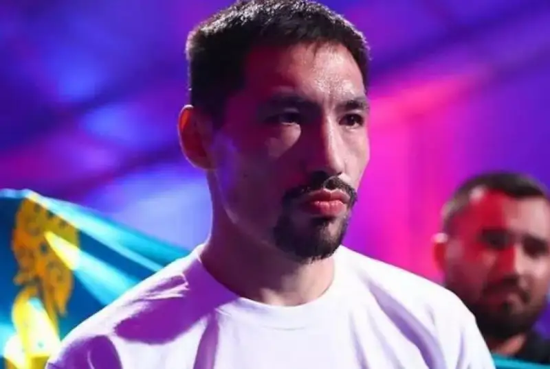 Жанибек Алимханулы объяснил неожиданный исход в бою за титул чемпиона мира WBO