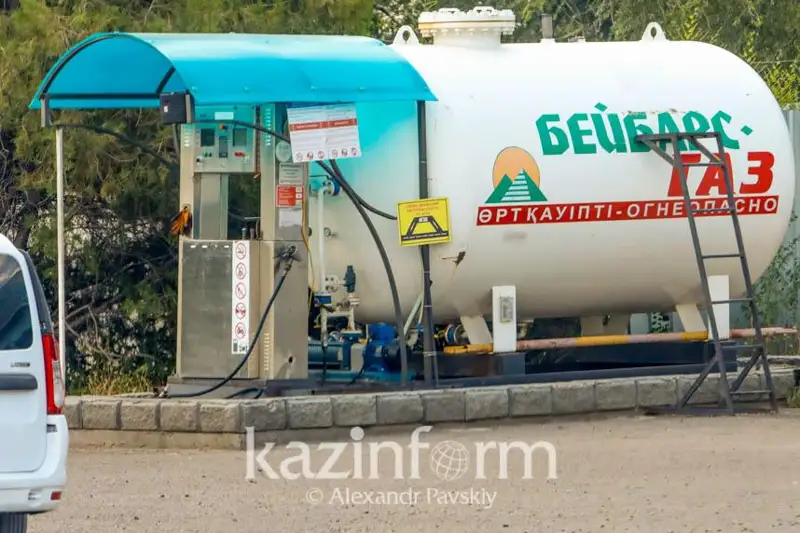 قازاقستانداعى گاز سالاسى قالاي دامىپ جاتىر