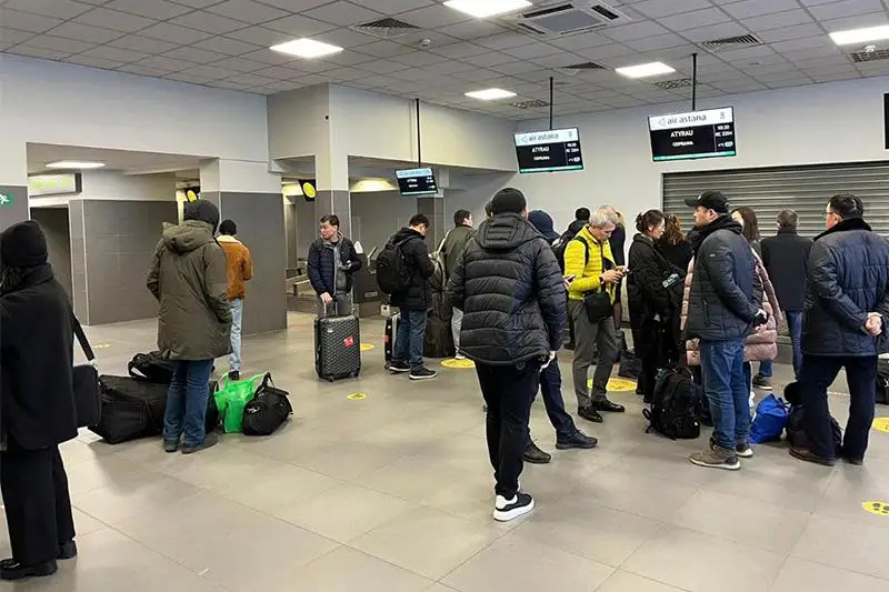 Украинадан ҚР фуқароларини олиб келиш масаласи Президентнинг шахсий назоратида - Берик Уали