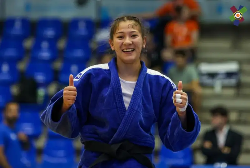 دزيۋدودان قىزدار قۇراماسى ەۋروپا كۋبوگىنان 3 مەدال جەڭىپ الدى