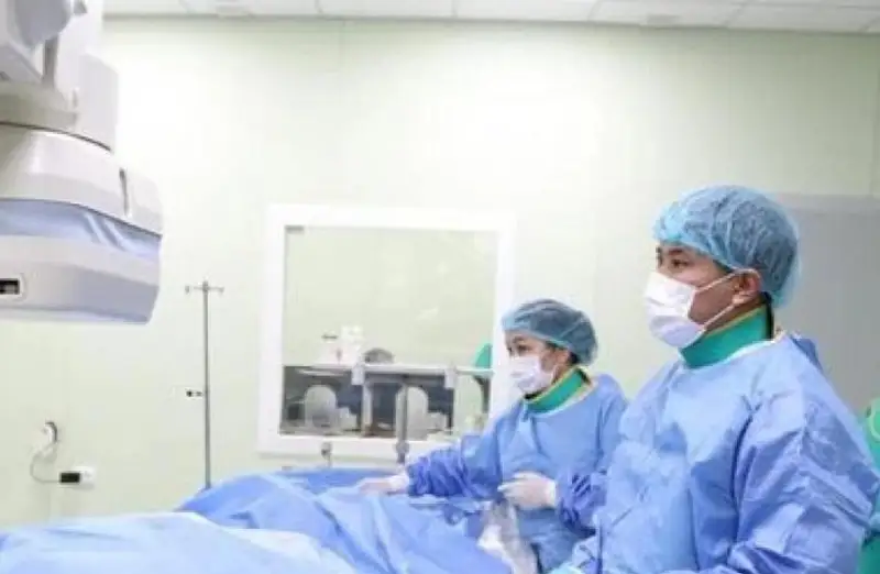 哈萨克斯坦已开始在骨肿瘤手术中采用3D修复技术