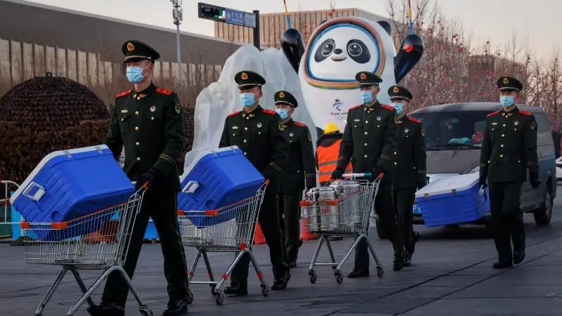 ساياسي مالىمدەمە جاساعان سپورتشىلار جازاعا تارتىلادى - وليمپيادانى ۇيىمداستىرۋشىلار