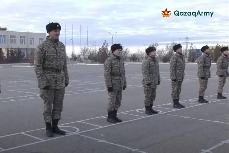 قارۋلى كۇشتەردەگى ەڭ ۇزىن بويلى سارباز اقتاۋ گارنيزونىندا