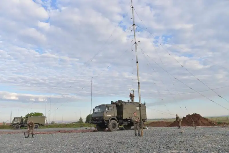 Где готовят казахстанских военных связистов