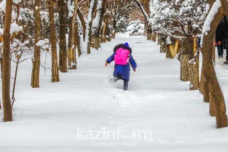 قازاقستاندا جەكەمەنشىك مەكتەپتەر كانيكۋل ۋاقىتىن وزدىگىمەن بەلگىلەۋى مۇمكىن