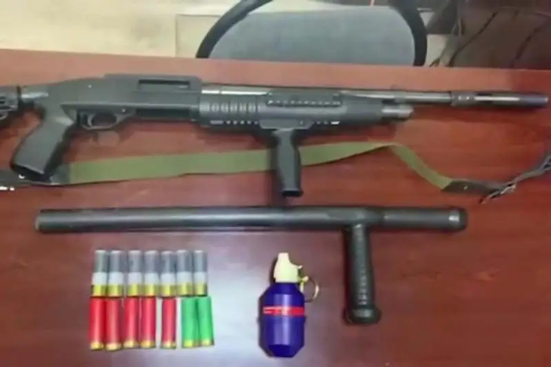 Два мародера с элитными вещами и оружием задержаны в Алматы