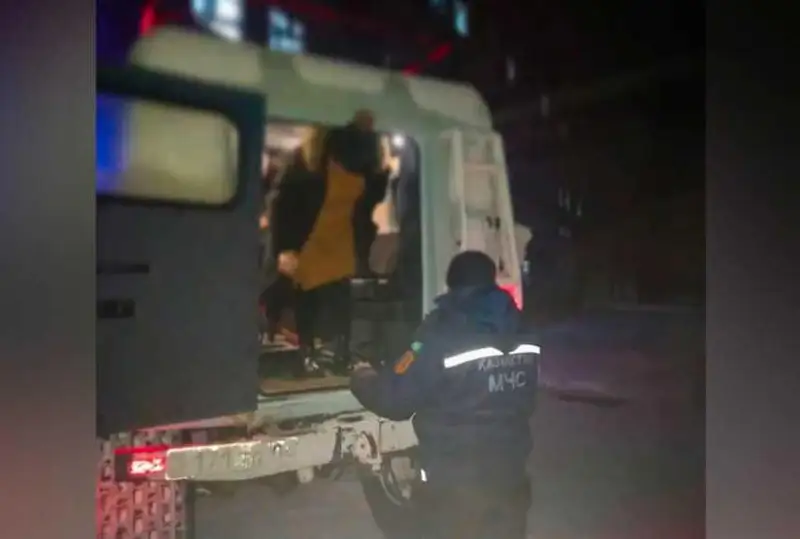 Ақтўбеда 106 нафар ўзбекистонлик қутқарилди