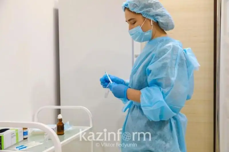 Вакцина: Қозоғистонда 4 млндан ортиқ киши ревакцинациядан ўтди