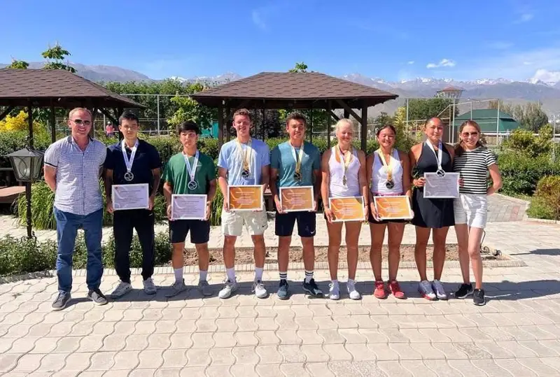 Қозоғистонлик ёш теннисчилар Қирғизистонда ўтказилган турнирда ғолибликни қўлга киритди