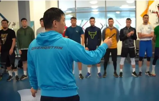 مىرزاعالي ايتجانوۆ بوكستان الەم چەمپيوناتىنا دايىندىق تۋرالى ايتىپ بەردى