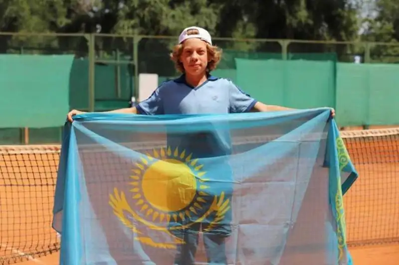 Қозоғистонлик ўсмир теннисчилар жаҳон чемпионатининг саралаш босқичида иштирок этади