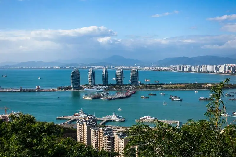 共有536人自中国海南返回努尔苏丹和阿拉木图