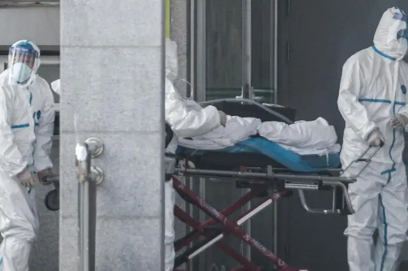 新冠疫情：累计确诊人数超过2万 死亡426人