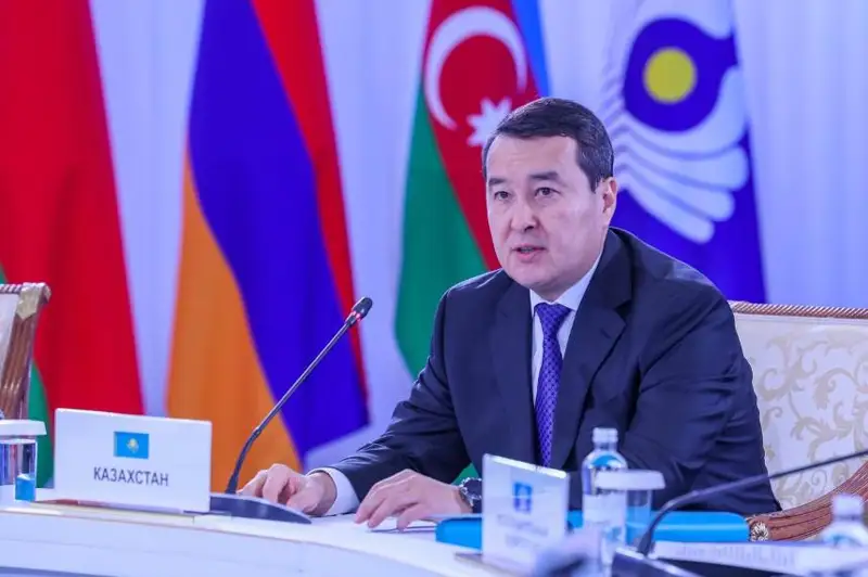 Qazaqstan TMD aıasyndaǵy yntymaqtastyqty keńeıtýge múddeli - Smaıylov