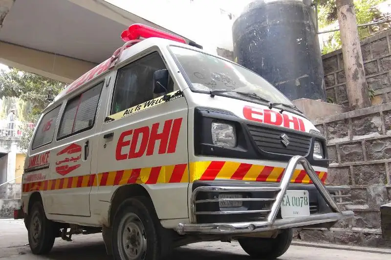 巴基斯坦西部发生一起严重车祸 致至少14人死亡