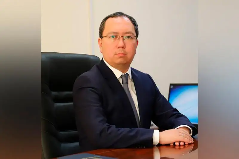 总统解除金融监督署第一副署长职务