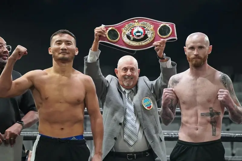 ءالىمحان ۇلىنان قاشقان مەكسيكالىق قانات يسلامدى جەڭگەن بوكسشىمەن ايقاسادى