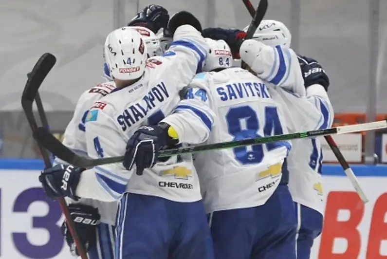 Хоккей: «Барс» «Автомобилист» жамоасини мағлуб этди