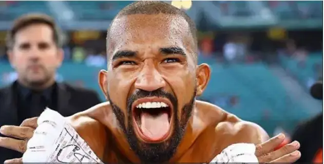 جەڭىلمەگەن نوكاۋتشى ءالىمحان ۇلىنىڭ نامىسىنا ءتيدى