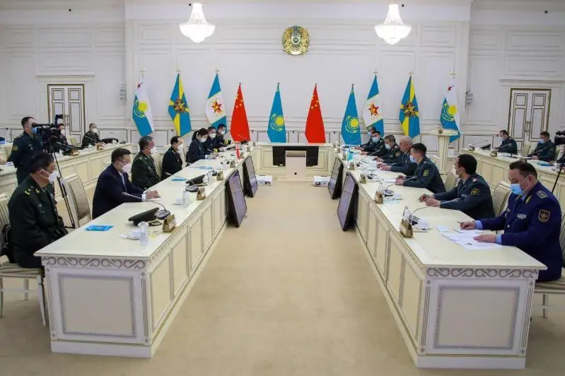 Қозоғистон ва Хитой ўртасидаги ҳарбий ҳамкорлик муҳокама қилинди