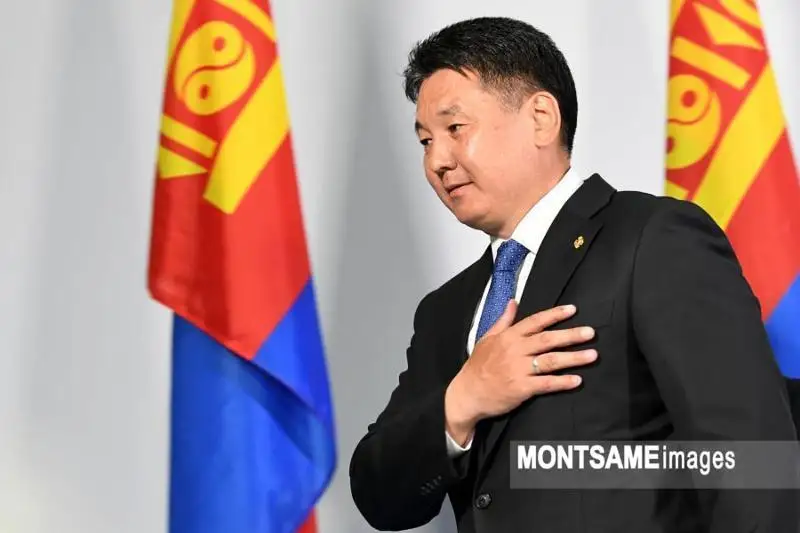 Ухнаагийн Хурэлсух Мўғулистонда бўлиб ўтган Президент сайловларида ғалаба қозонди