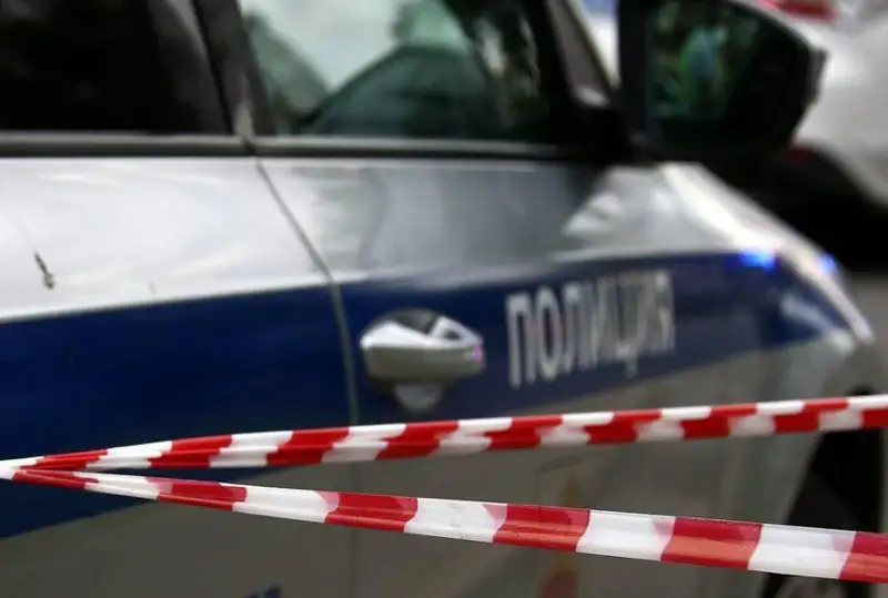 Россияда номаълум шахс болалар боғчасида тарбиячи ва икки болани отиб ўлдирди