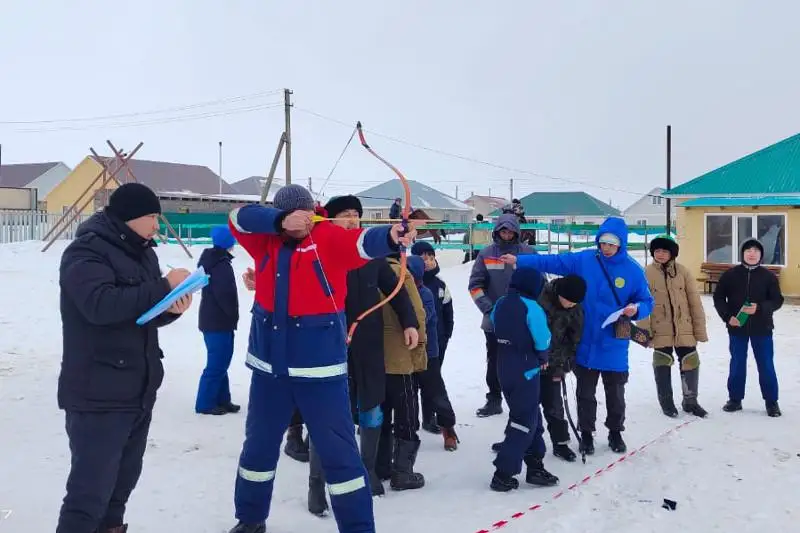 ورالدا العاش رەت ۇلتتىق سپورت تۇرلەرىنەن اكەلەر مەن بالالار اراسىندا جارىس ءوتتى