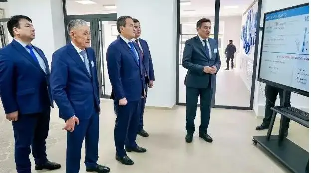 总理视察克孜勒奥尔达州 就当地社会经济发展问题作出指示