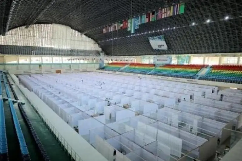 塔什干体操中心被改建为临时医院 安置疑似病例