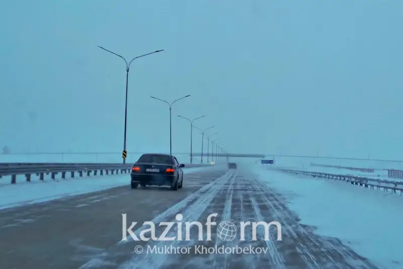 ەلىمىزدىڭ 3 وبلىسىنداعى جولدارعا شەكتەۋ ەنگىزىلدى