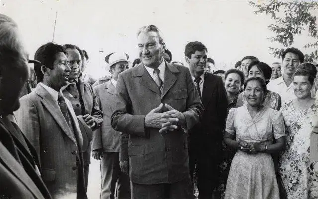 ديمەکەڭ تىم کەشىرىمشىل ەدى: «جارتى پاتشا» بورودين قالاي ساباسىنا ءتۇستى؟