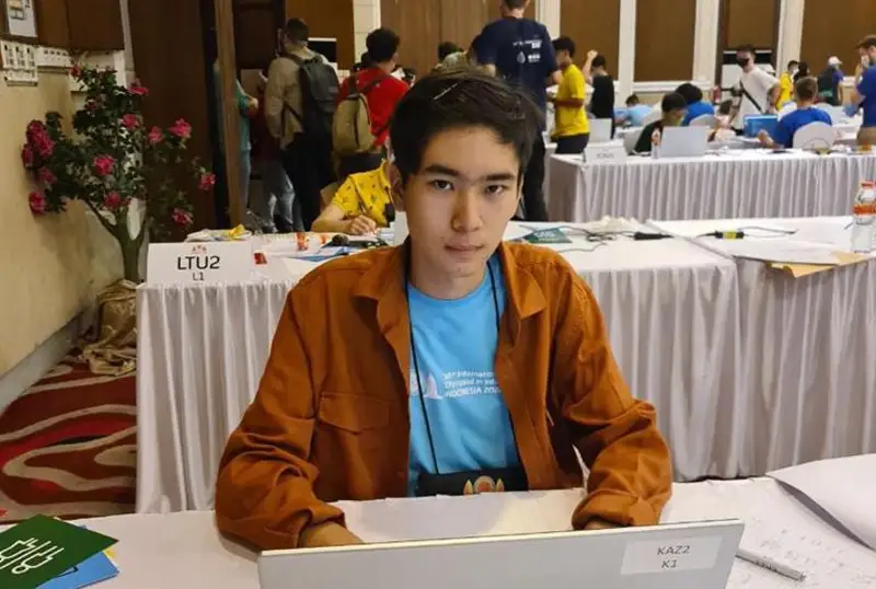 بارلىق دۇنيەنىڭ كىلتى بىلىمدە - حالىقارالىق وليمپيادا جۇلدەگەرى