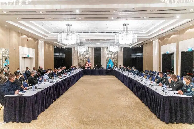 哈美国防部代表在首都会晤 讨论未来五年防务合作计划