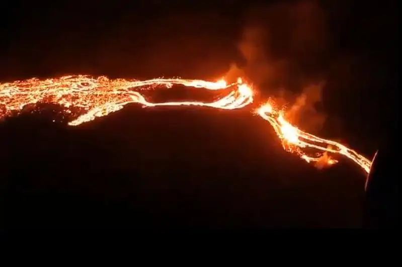 Исландияда 6000 йилдан бери ухлаб ётган вулқон уйғонди