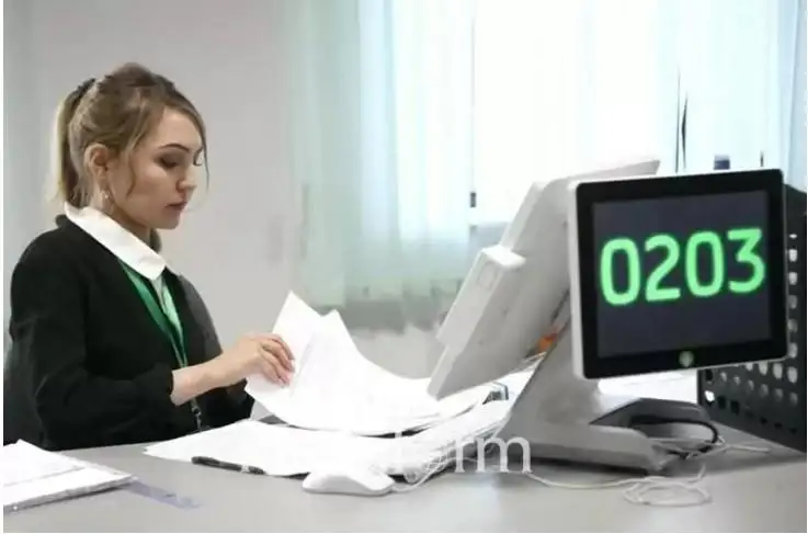 حالىققا قىزمەت كورسەتۋ قىزمەتكەرلەرىنىڭ مارتەبەسى وسەدى