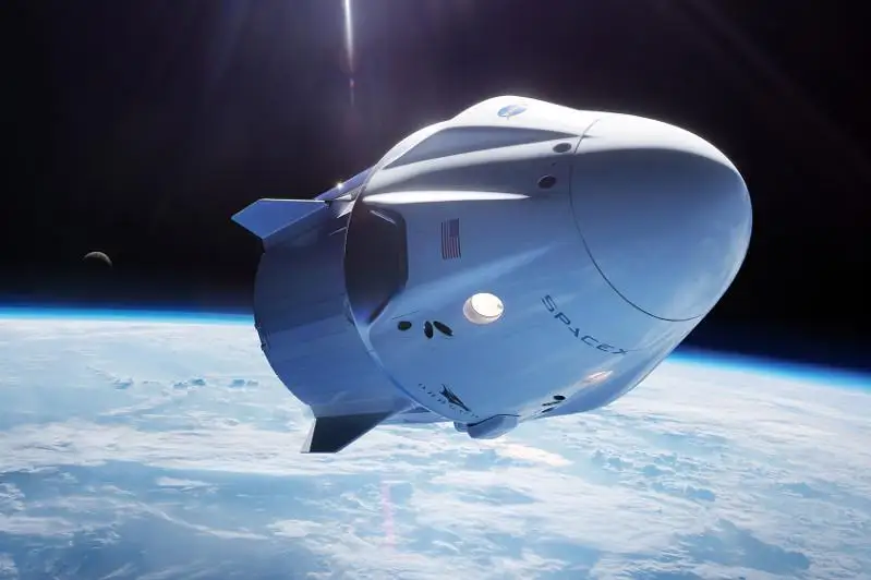 SpaceX龙号载人飞船与国际空间站成功对接