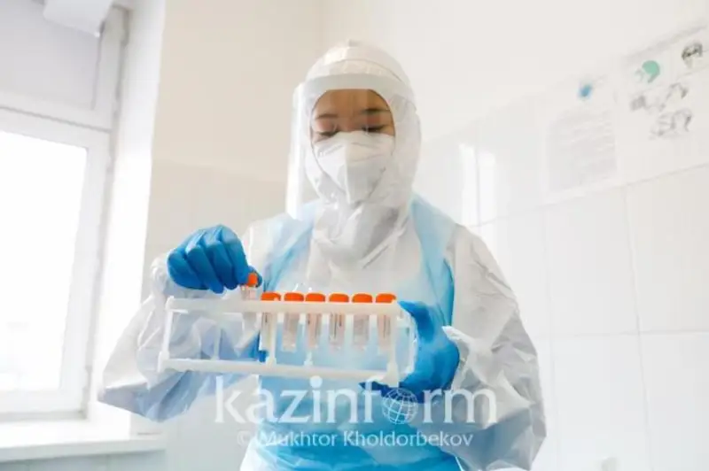 Қозоғистонда бир кунда 2054 кишида КВИ юқтириш ҳолатлари аниқланди