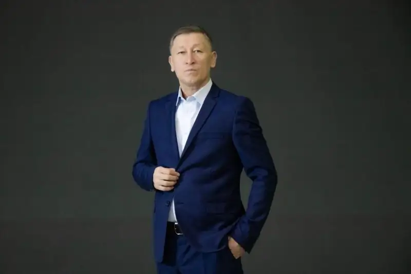 Герои Республики: Ырысбек Маутулы вносит вклад в развитие математического образования в стране