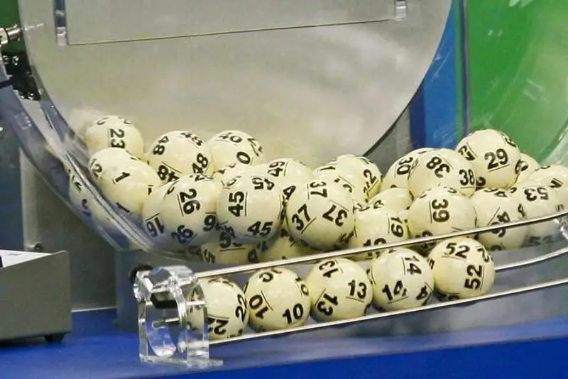 АҚШ аҳолиси «коронавирус» лотереясидан бир миллион доллар ютиб олди