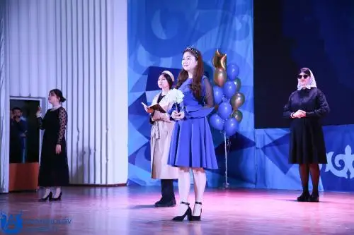 قازاقستانداعى ەڭ ۇزدىك ستۋدەنتتىك تەاترلار انىقتالدى - فوتو