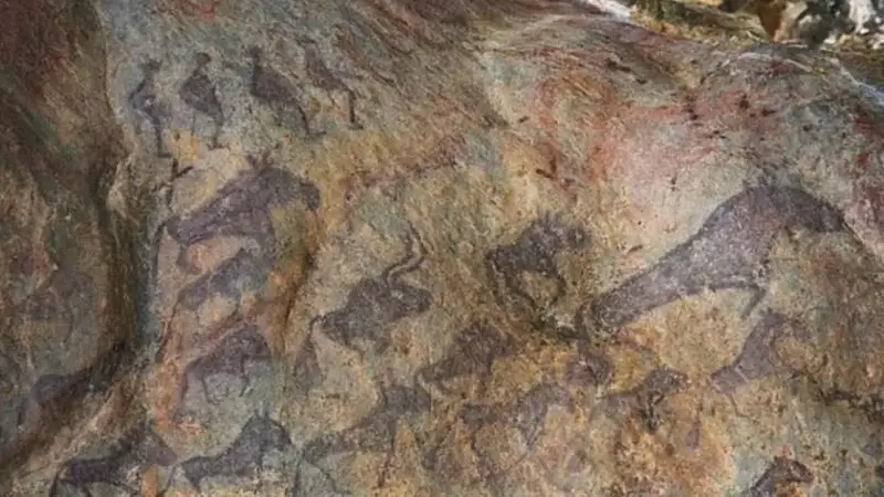 Хитойда 3200 йиллик қоятош расмлари топилди