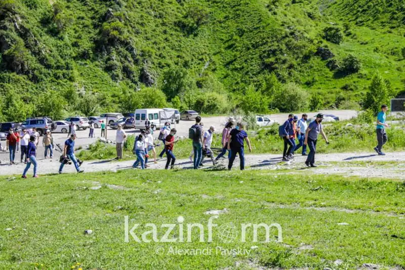 Qazaqstan týrısteri úshin Tıan-Shan taýly aımaǵynda eki ótkel ashylady