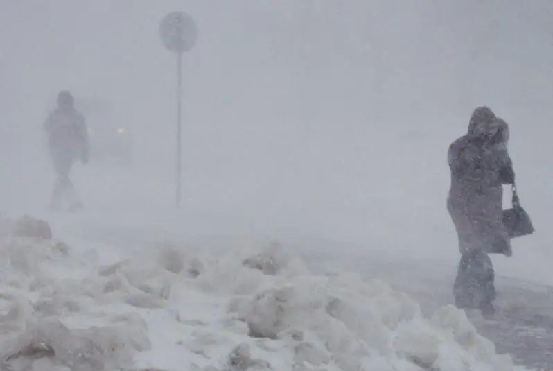 哈萨克斯坦多地发布风雪天气预警