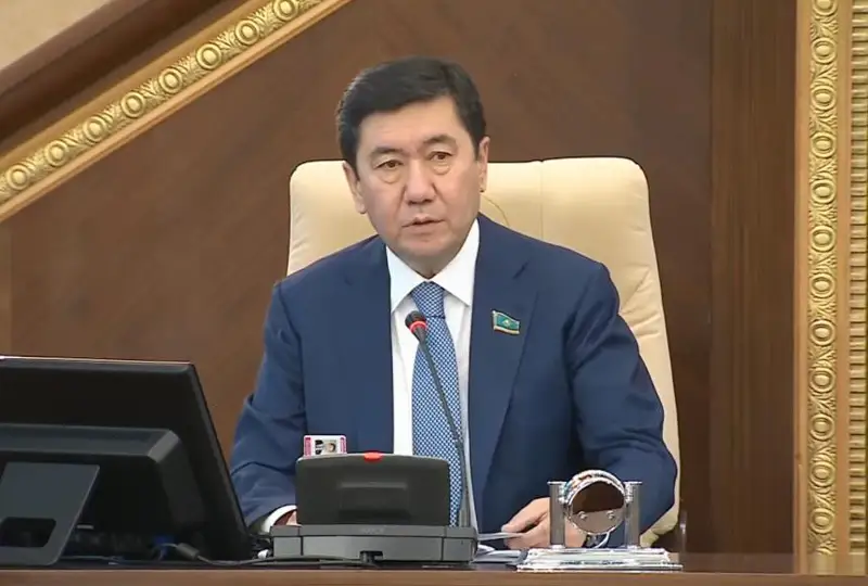 Казахстан на пути в новую политическую эпоху - спикер Мажилиса