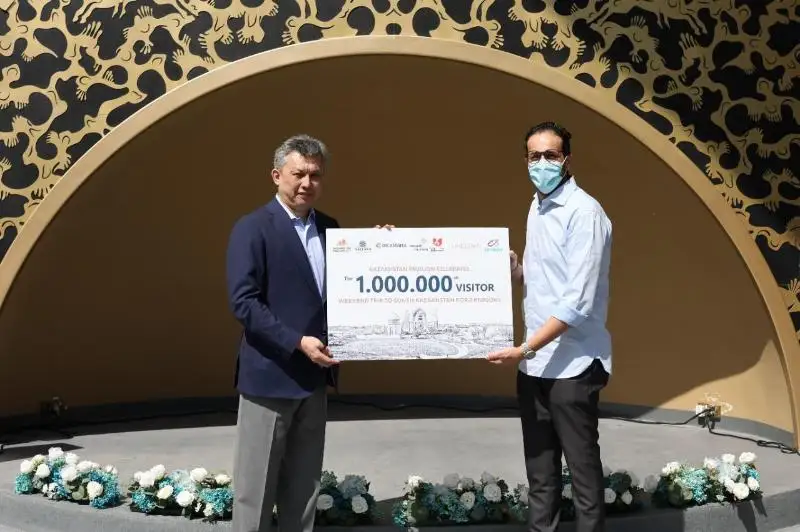 迪拜世博会哈国国家馆接待游客超100万人次