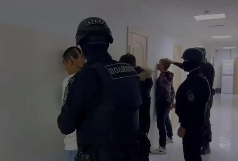 اقتاۋدا جىگىتتەردى ۇرىپ- سوققاندار تۋرالى جەلىدە تاراعان اقپارات شىندىققا جاناسپايدى - پوليتسيا