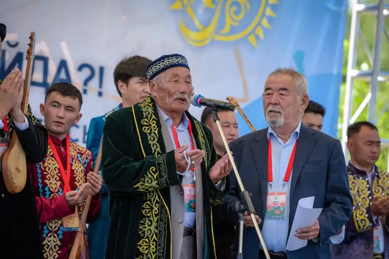 ءجۇرسىن ەرماننىڭ ورنىن كىم باسادى: تانىمال اقىن ايتىستىڭ تىزگىنىن كىم ۇستايتىنىن ءمالىم ەتتى