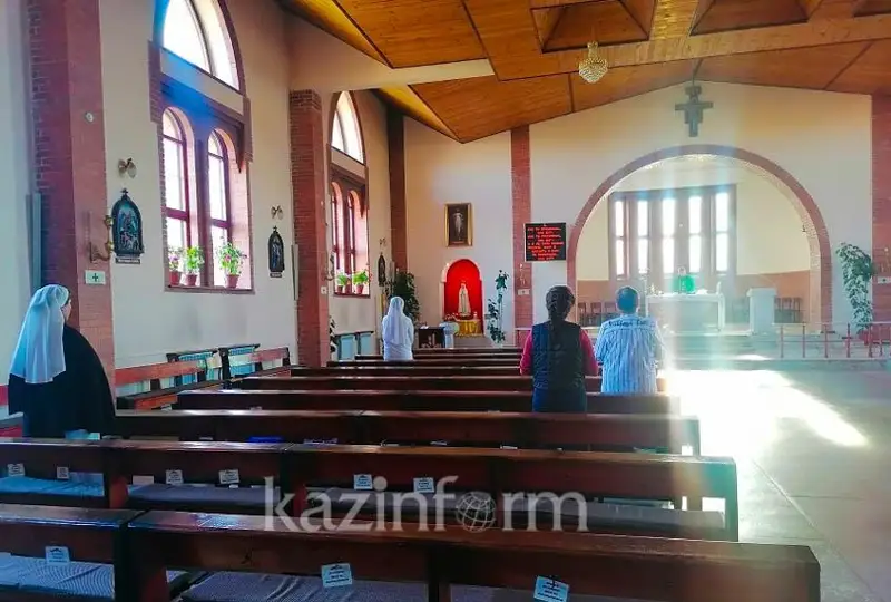Как проходят мессы в Римско-Католическом приходе Святого Антония Падуанского в Кокшетау